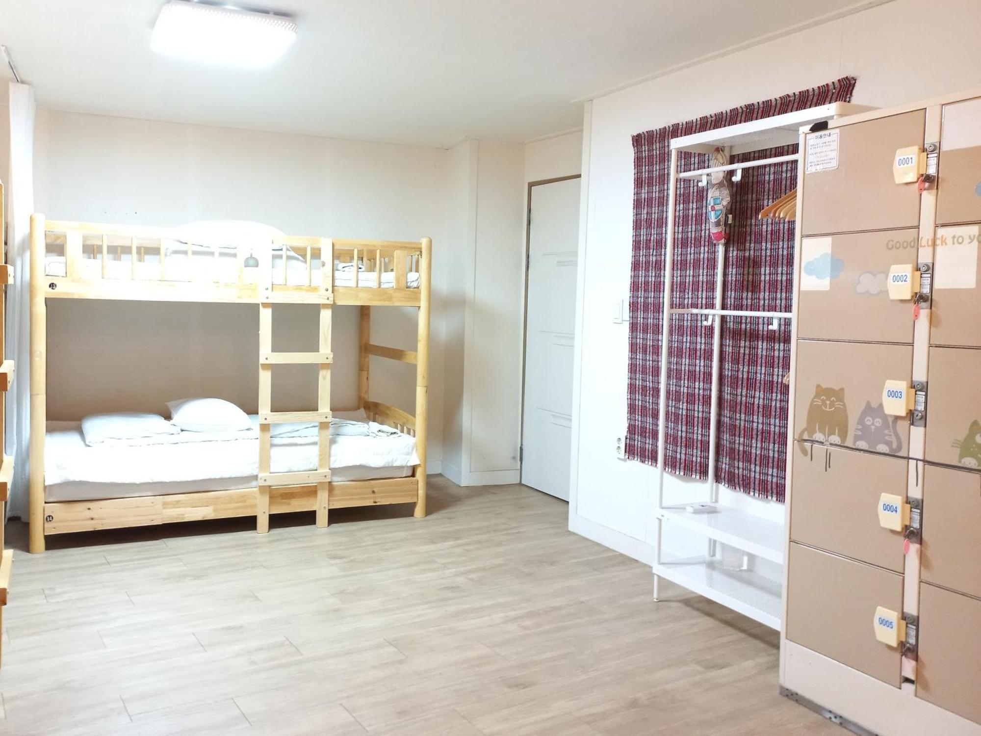 Pohang Youngildae Guesthouse חדר תמונה